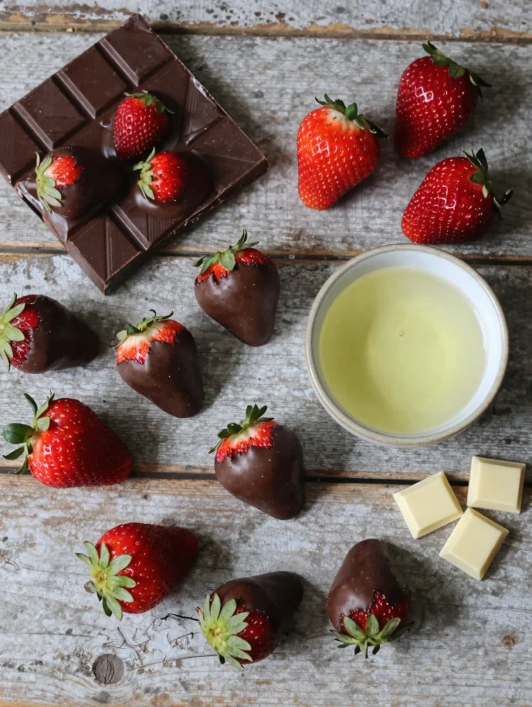 Chocolate Dipped Strawberries